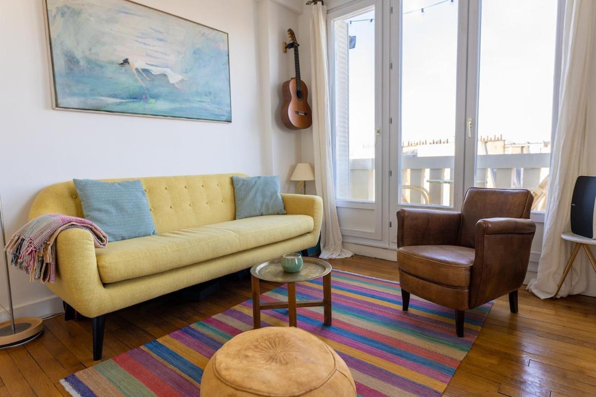 Appartement Two With View Near Canal Parijs